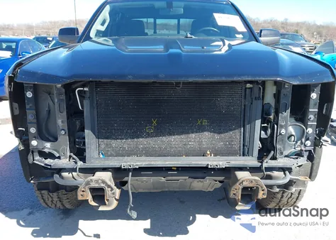 2016 Chevrolet Silverado 1500 2Lt z USA, uszkodzony, nr VIN 3GCUKREC7GG229798